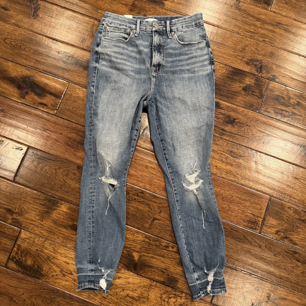 Good American Light Blue Distressed Women’s Jeans